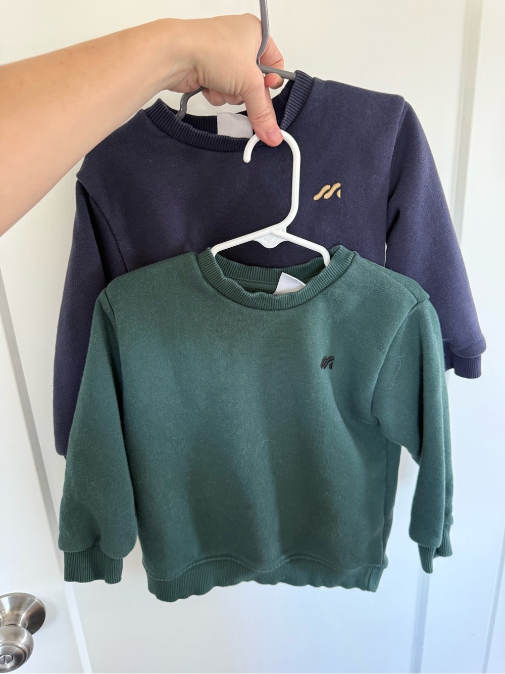 Set of 2 Zara 3T Kids Crewneck Sweatshirts